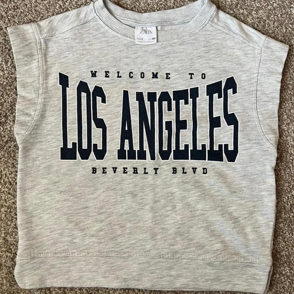 Zara Kids Los Angeles Knit Short‎ Sleeve Sweatshirt Size 7 Girls